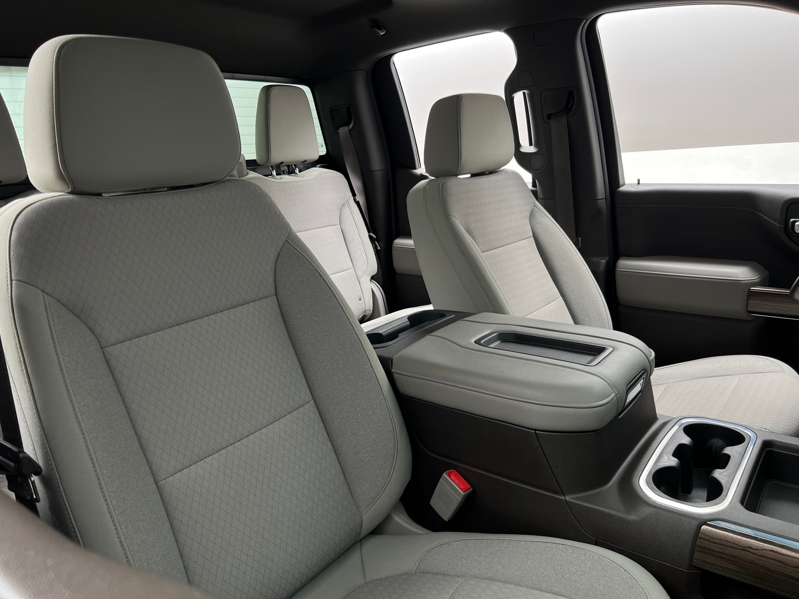 Thumbnail: 2019 Chevrolet Silverado 1500 - 2