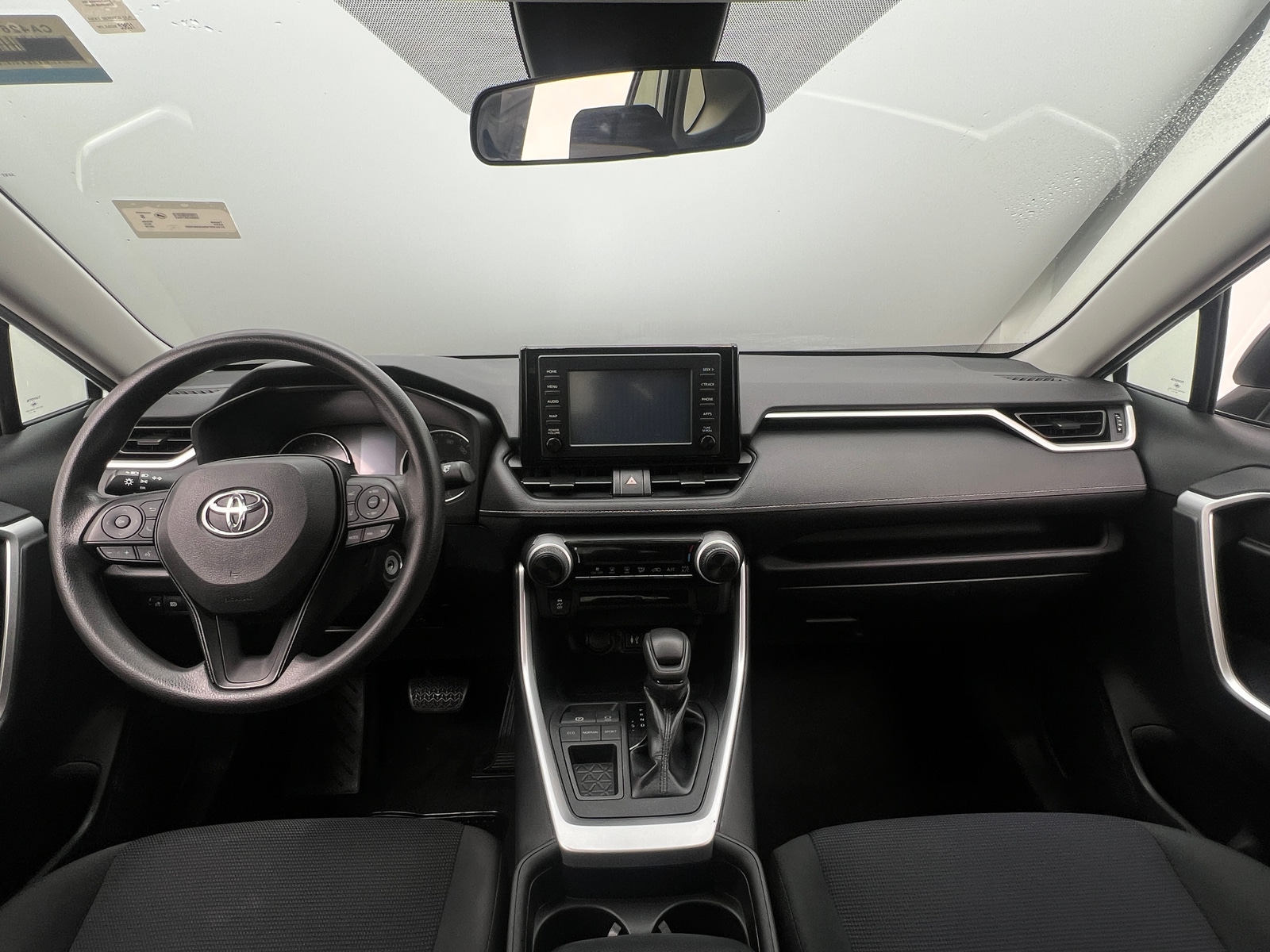 Thumbnail: 2019 Toyota RAV4 - 3