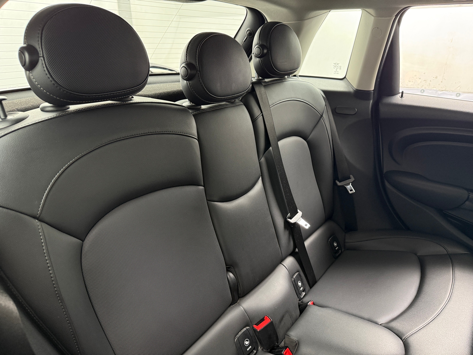 Thumbnail: 2020 MINI Cooper Hardtop - 5