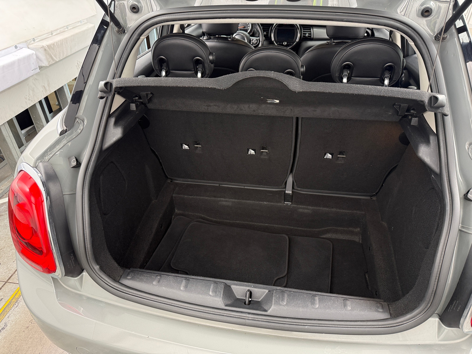 Thumbnail: 2020 MINI Cooper Hardtop - 6