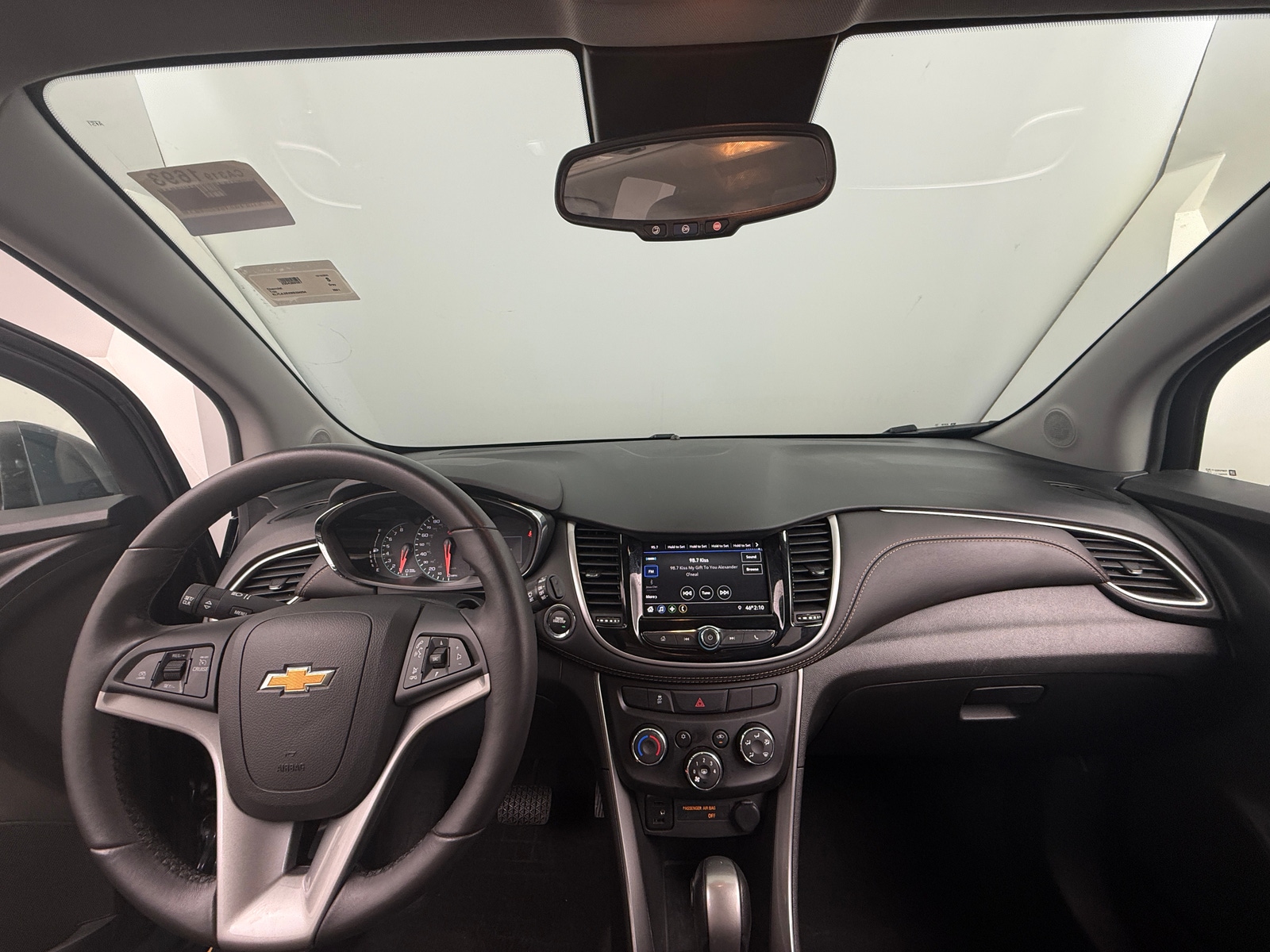 Thumbnail: 2021 Chevrolet Trax - 2