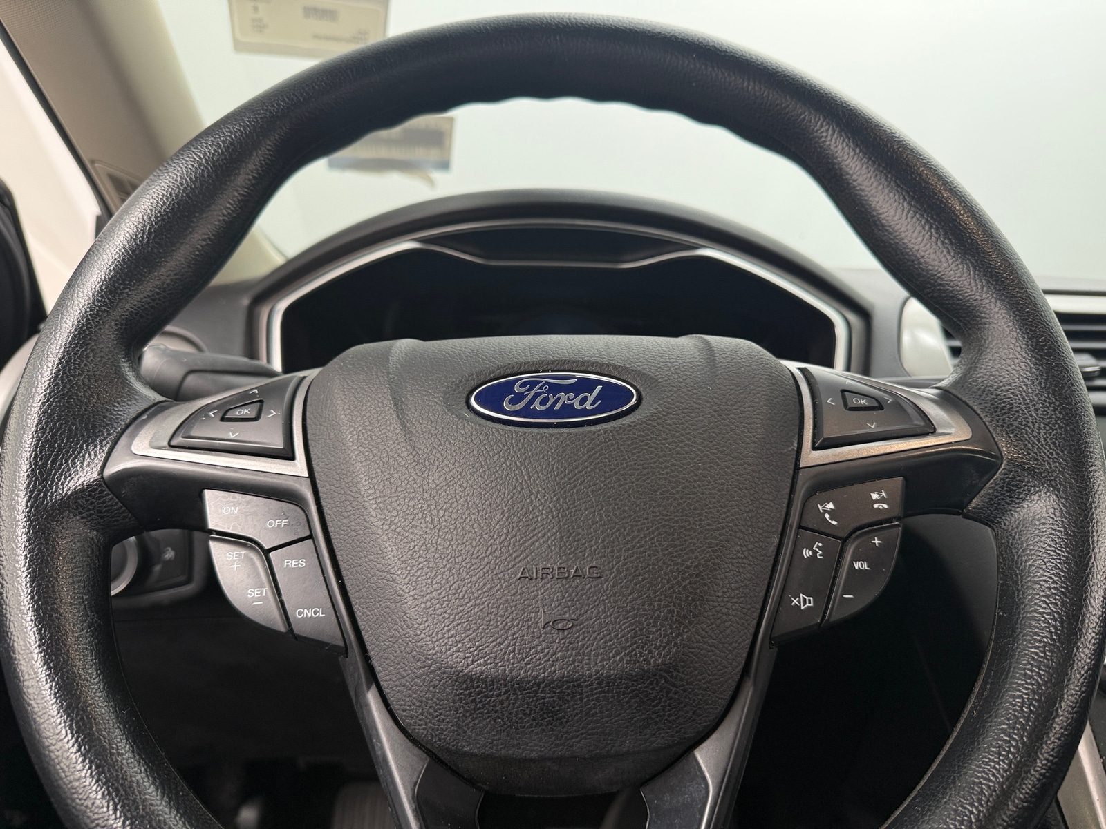 Thumbnail: 2017 Ford Fusion - 5