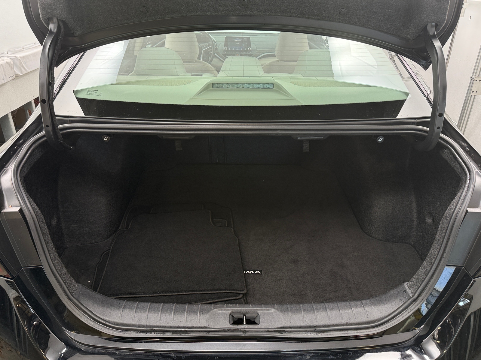 Thumbnail: 2025 Nissan Altima - 7