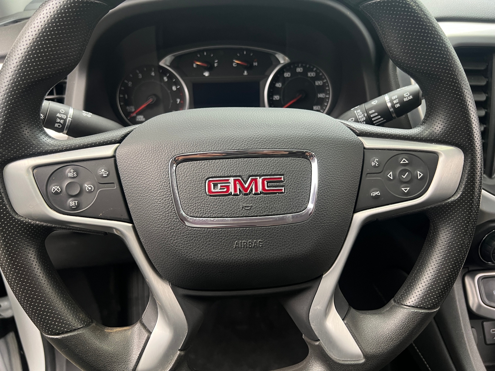 Thumbnail: 2022 GMC Acadia - 5