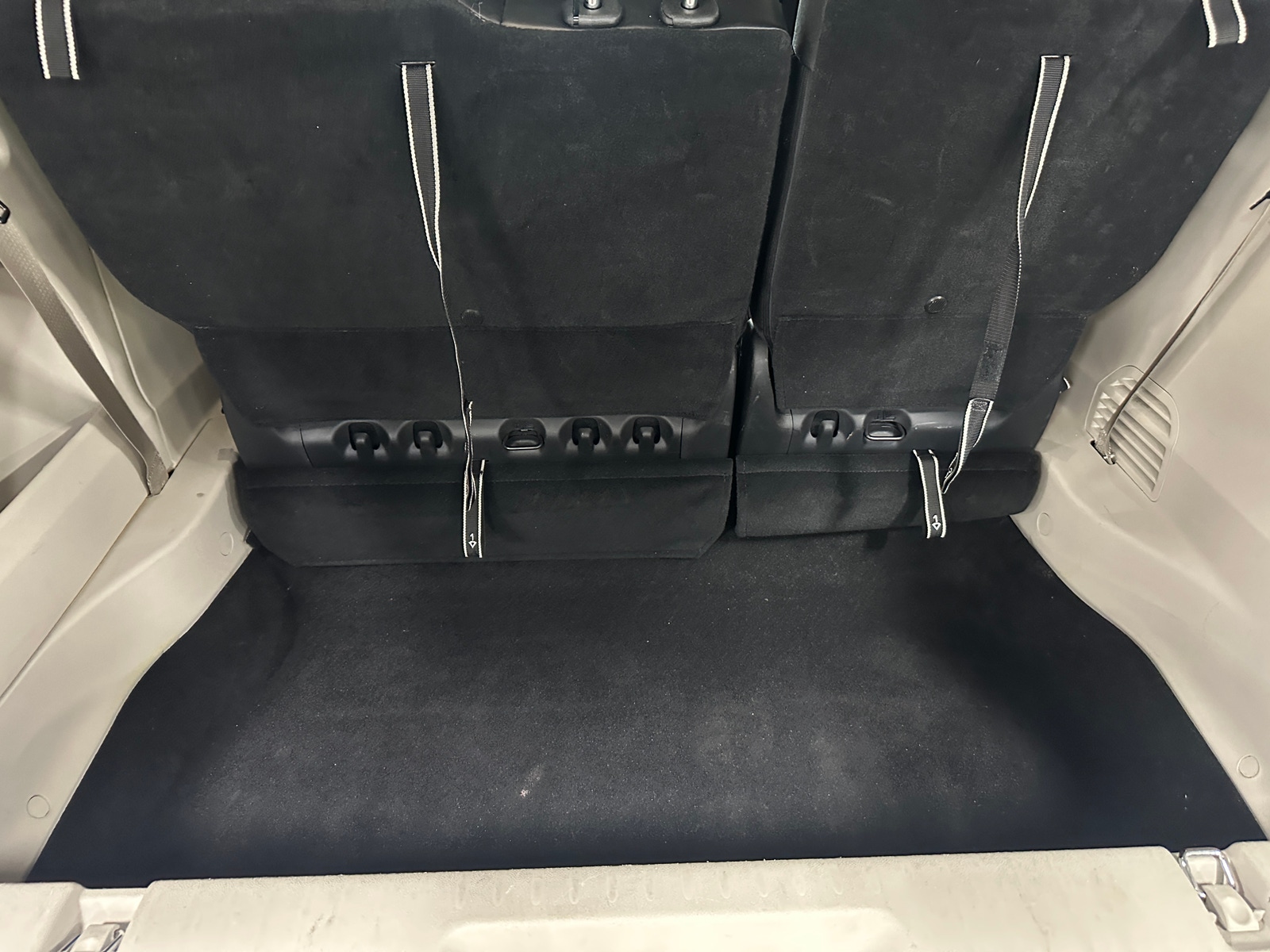 Thumbnail: 2024 Chrysler Pacifica - 6