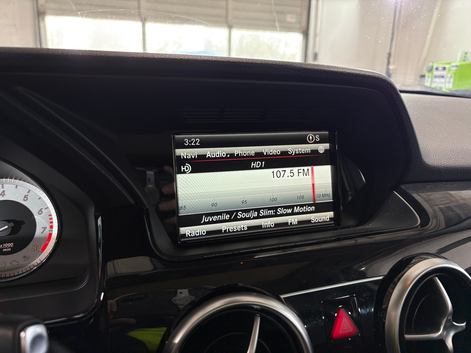 Thumbnail: 2015 Mercedes-Benz GLK - 3