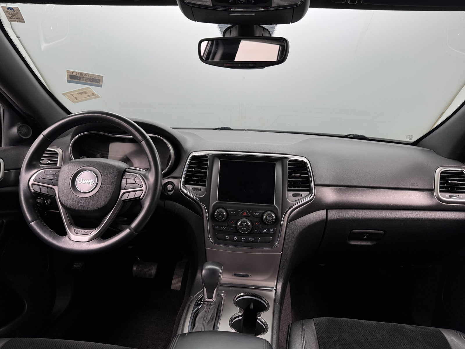 Thumbnail: 2018 Jeep Grand Cherokee - 2