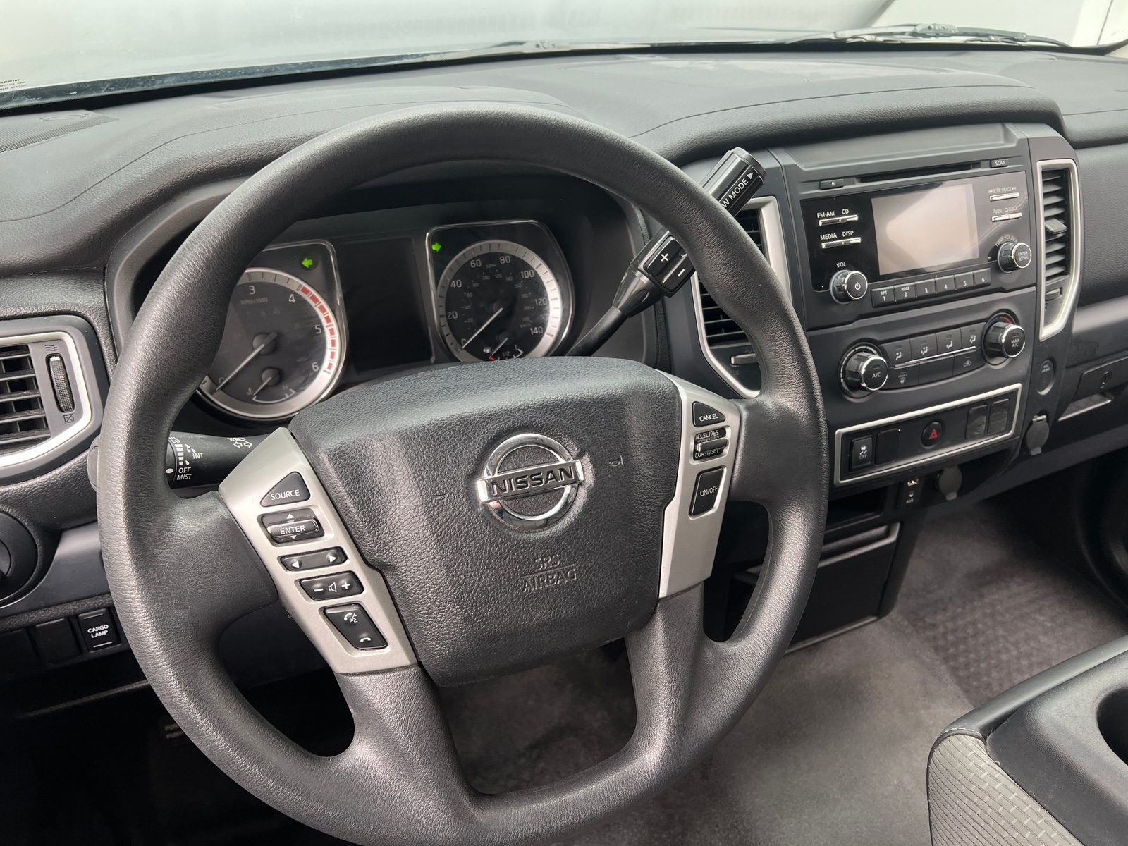 Thumbnail: 2017 Nissan Titan - 5