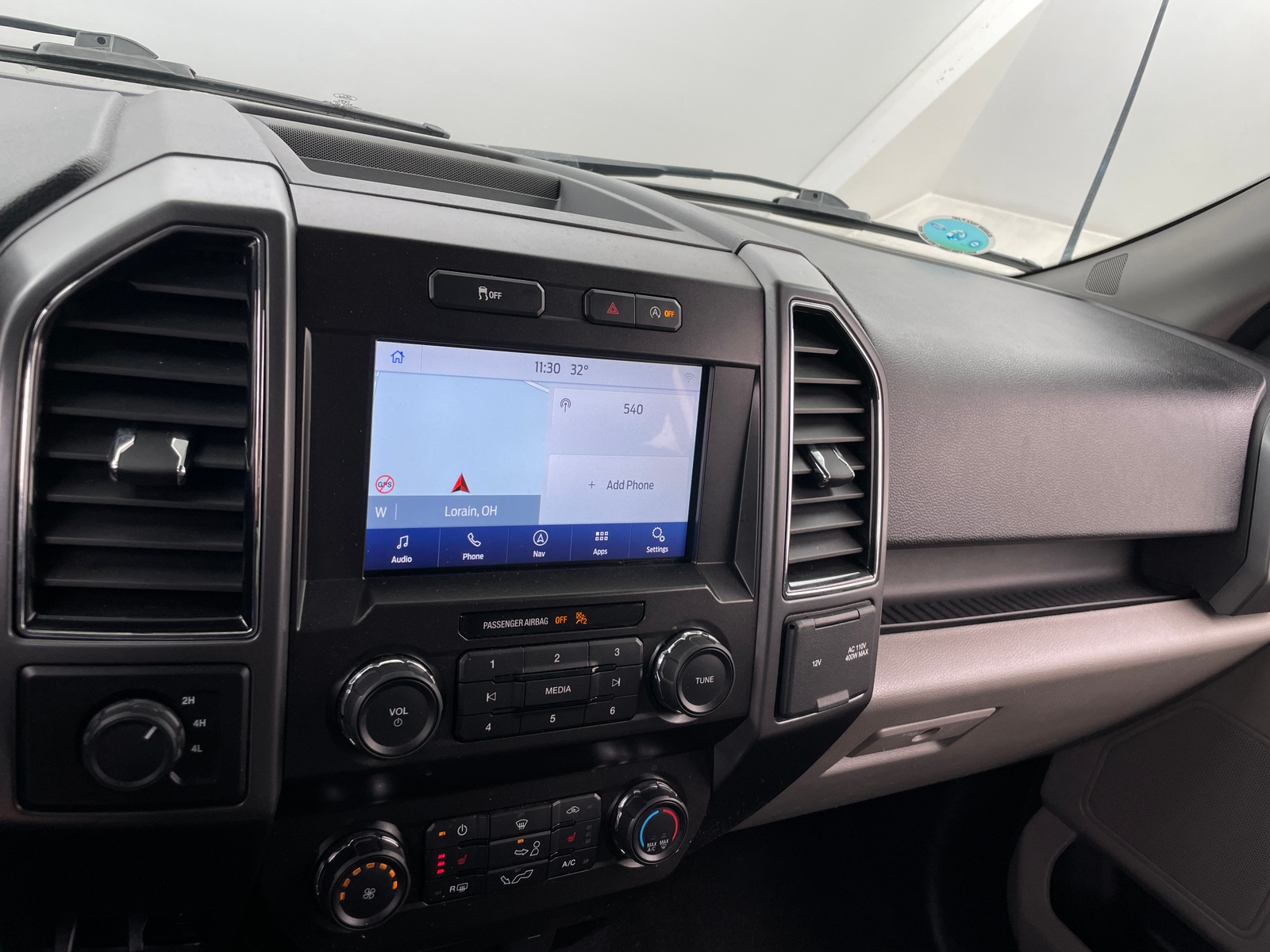 Thumbnail: 2019 Ford Econoline - 4