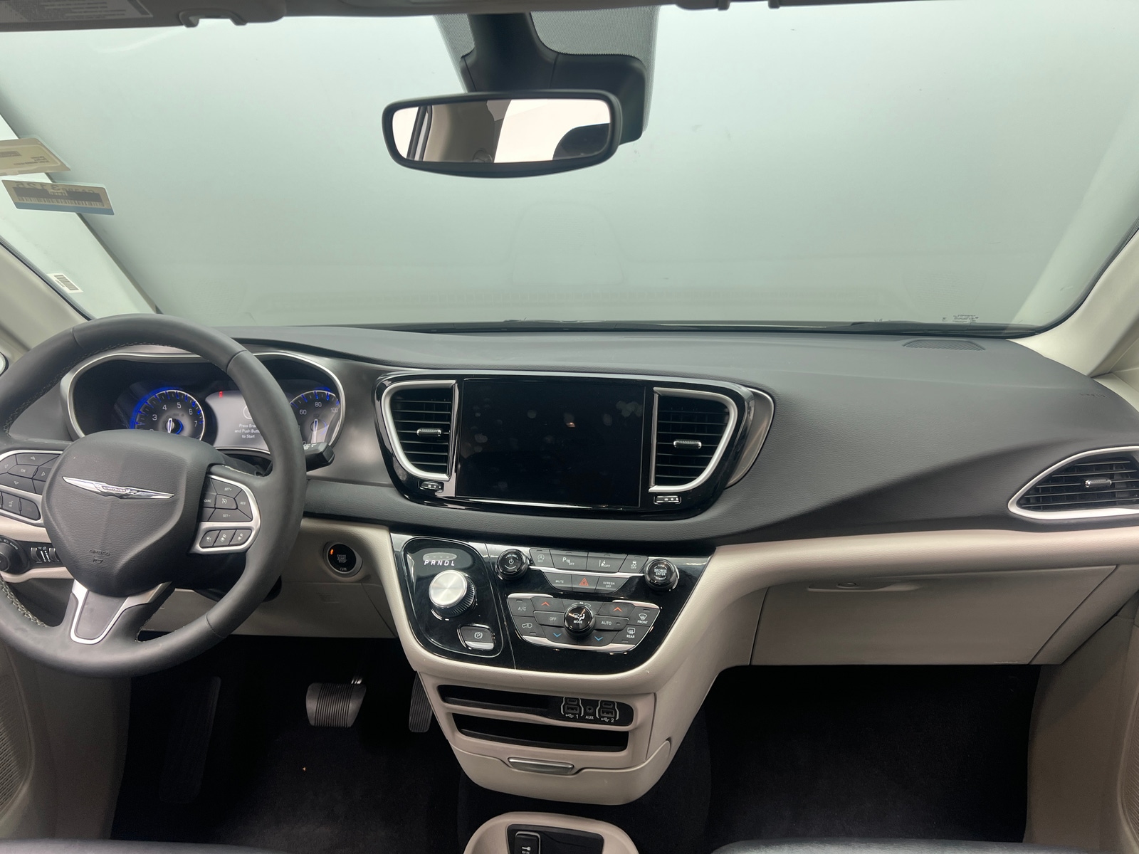 Thumbnail: 2024 Chrysler Pacifica - 2