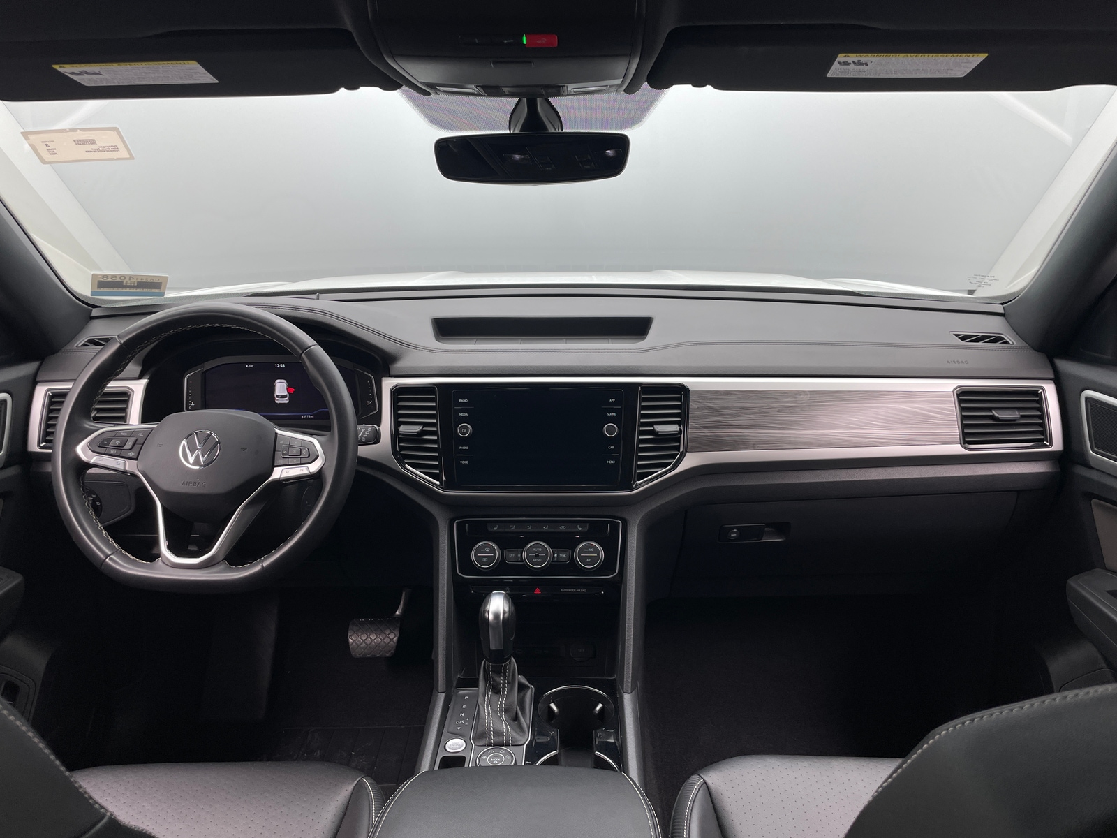 Thumbnail: 2023 Volkswagen Atlas - 2