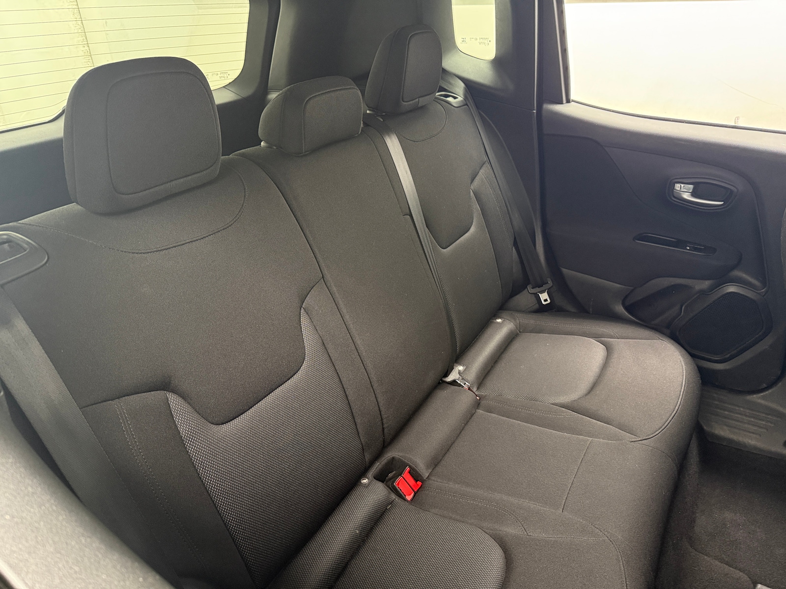 Thumbnail: 2019 Jeep Renegade - 6