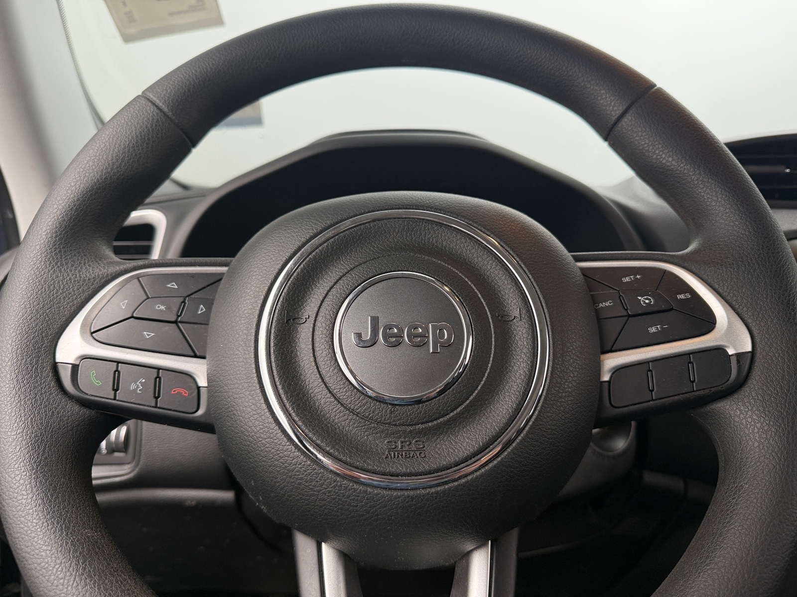 Thumbnail: 2019 Jeep Renegade - 5
