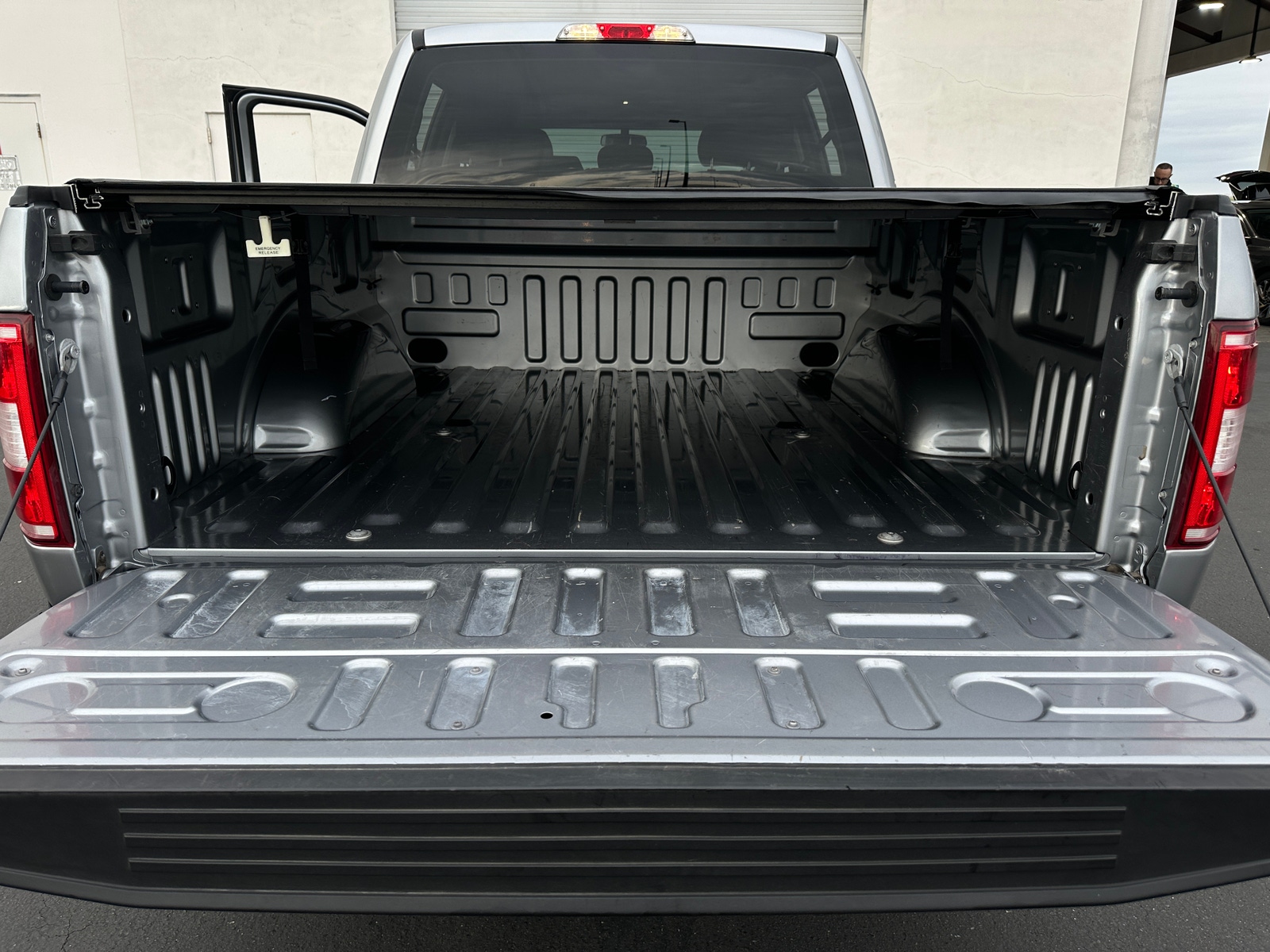 Thumbnail: 2020 Ford Econoline - 7