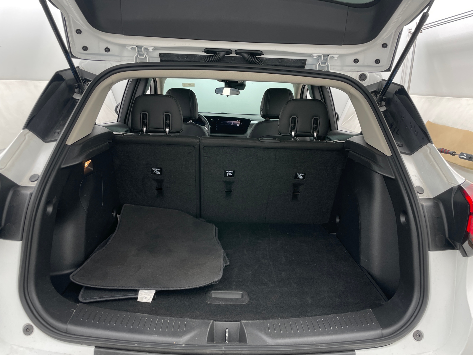 Thumbnail: 2025 Buick Encore GX - 6