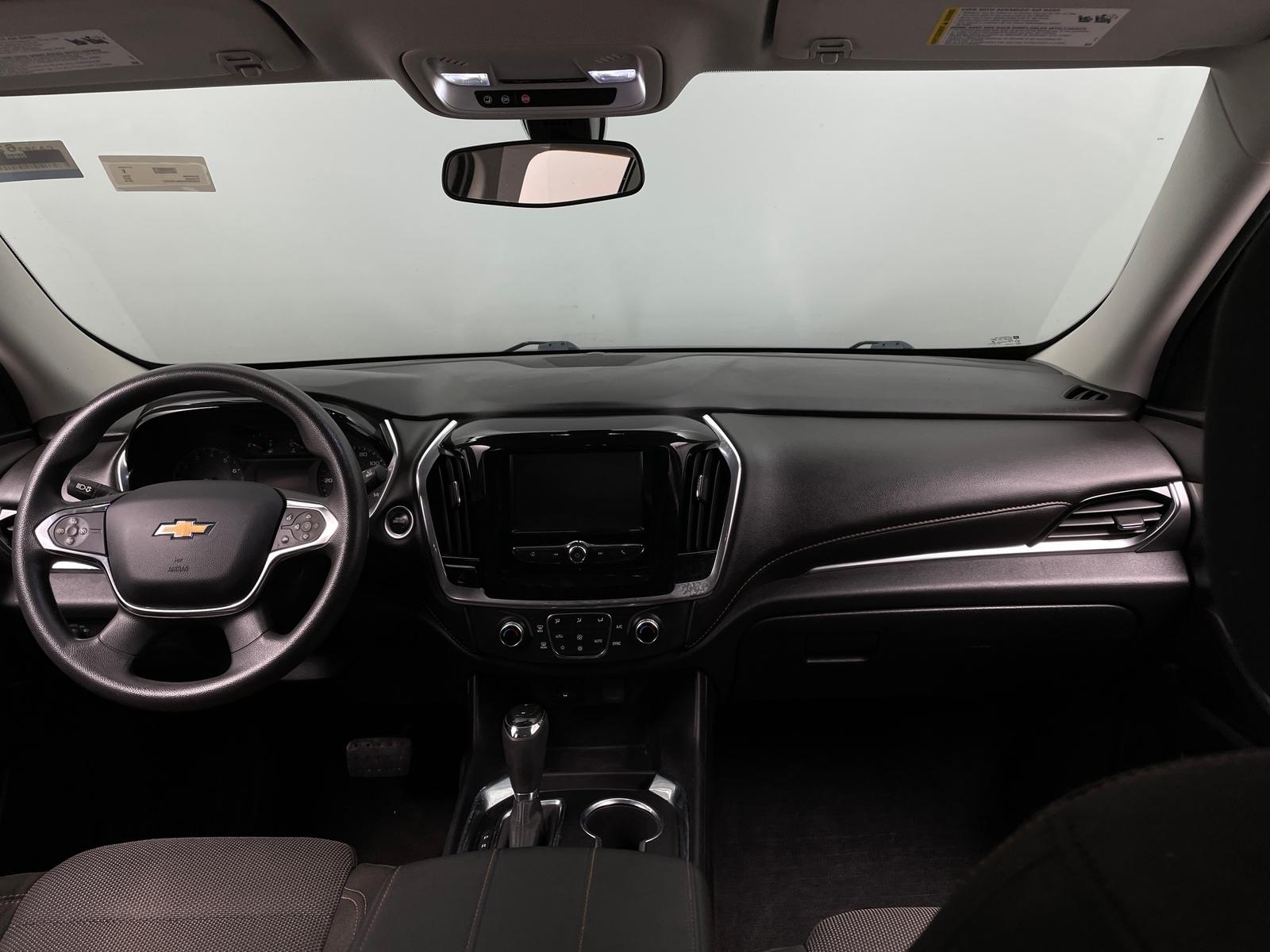 Thumbnail: 2019 Chevrolet Traverse - 3