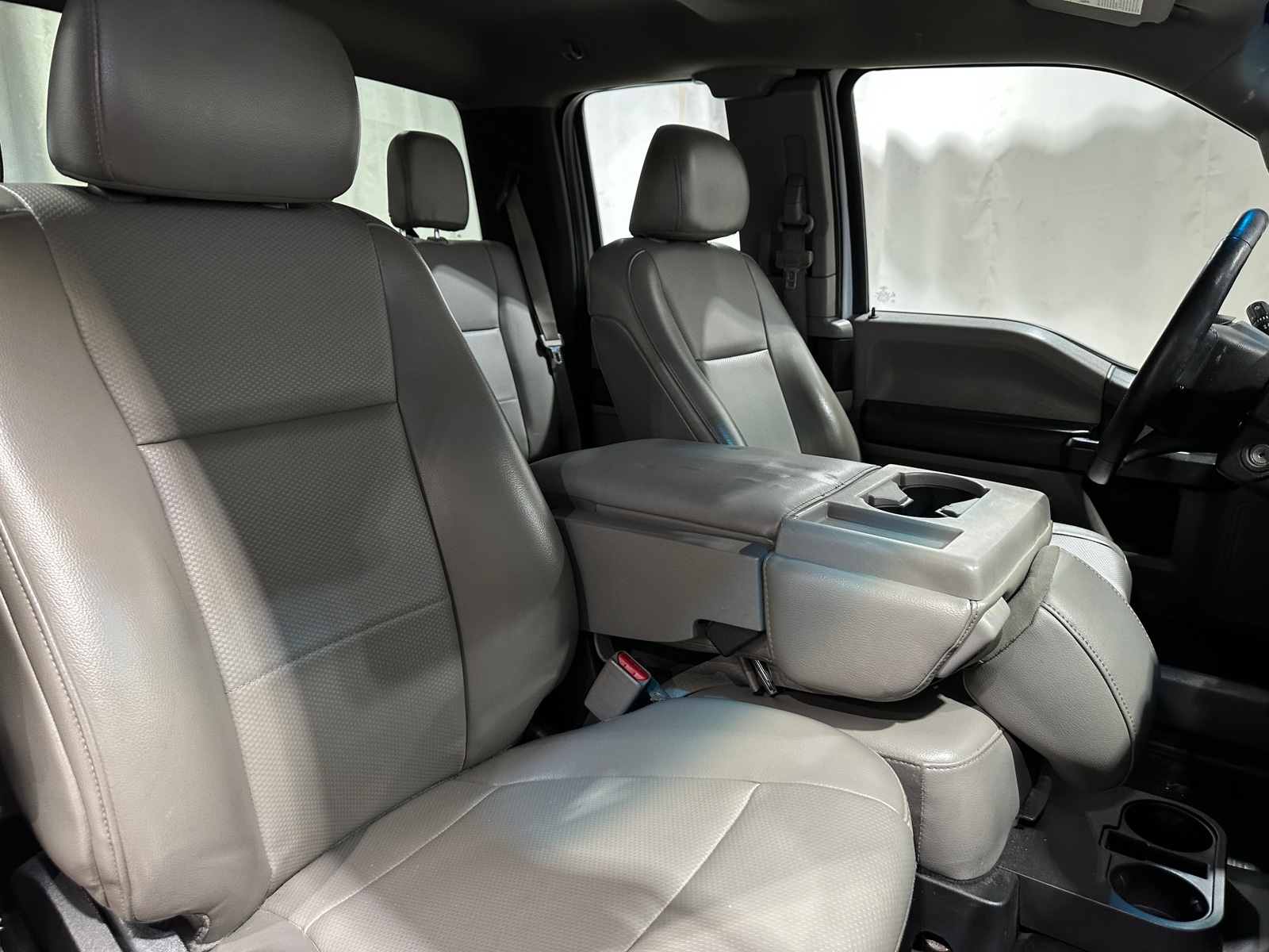 Thumbnail: 2017 Ford Econoline - 2