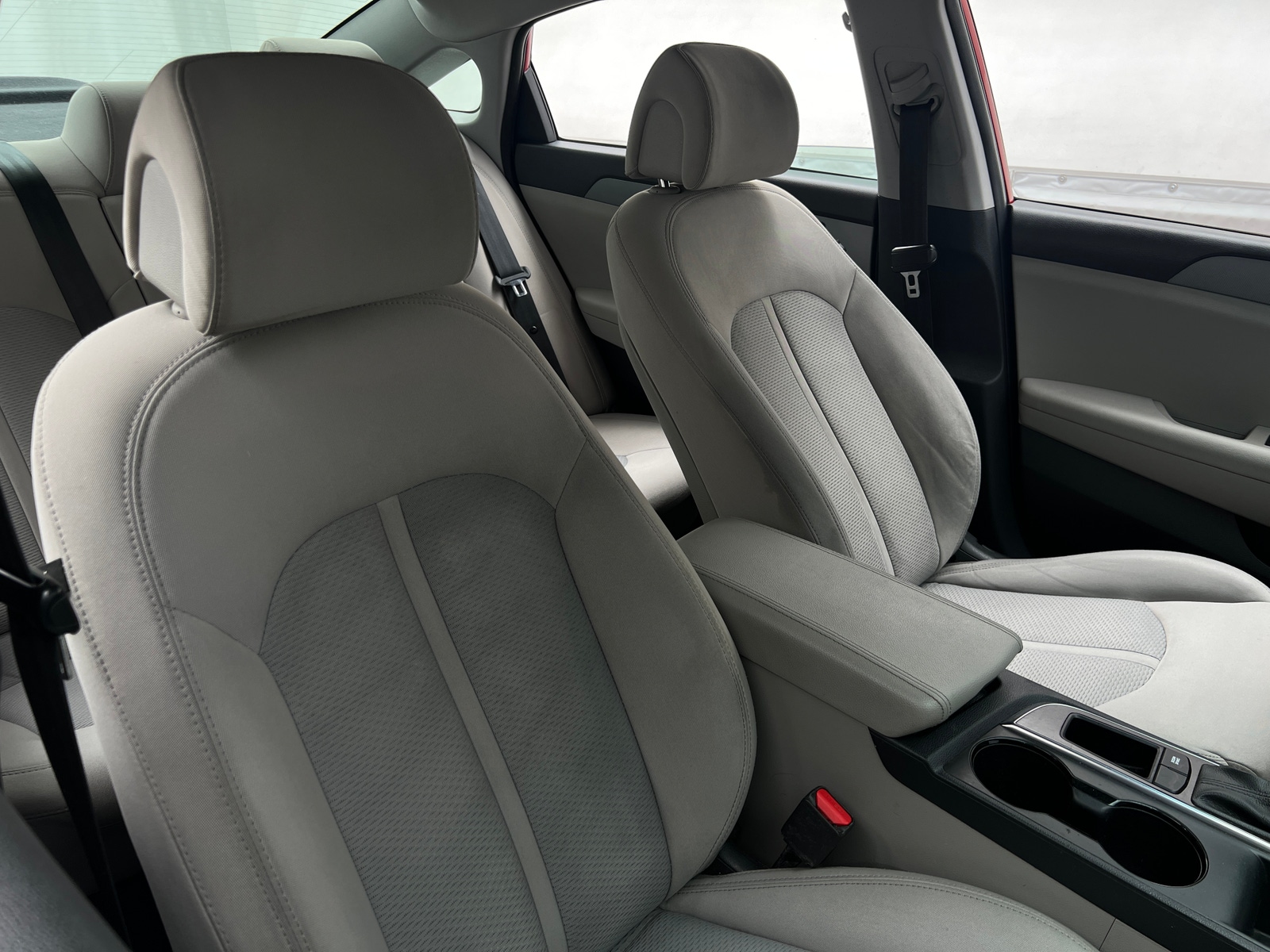 Thumbnail: 2017 Hyundai Sonata - 2