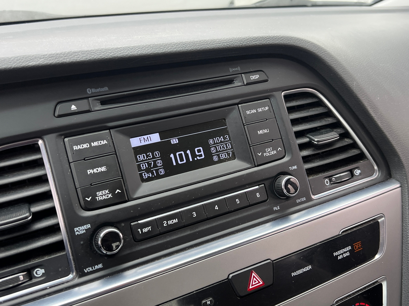 Thumbnail: 2017 Hyundai Sonata - 4