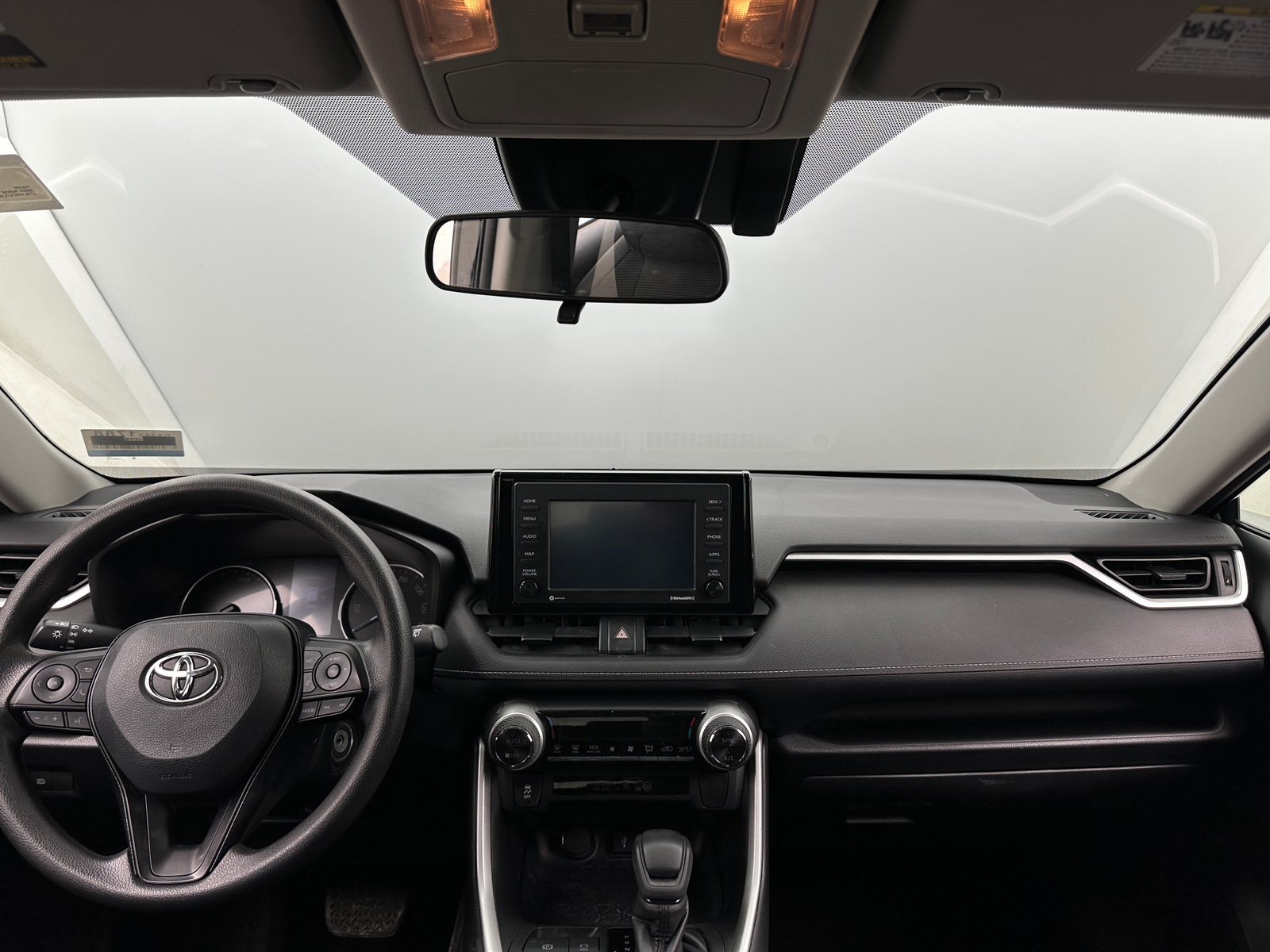 Thumbnail: 2020 Toyota RAV4 - 3