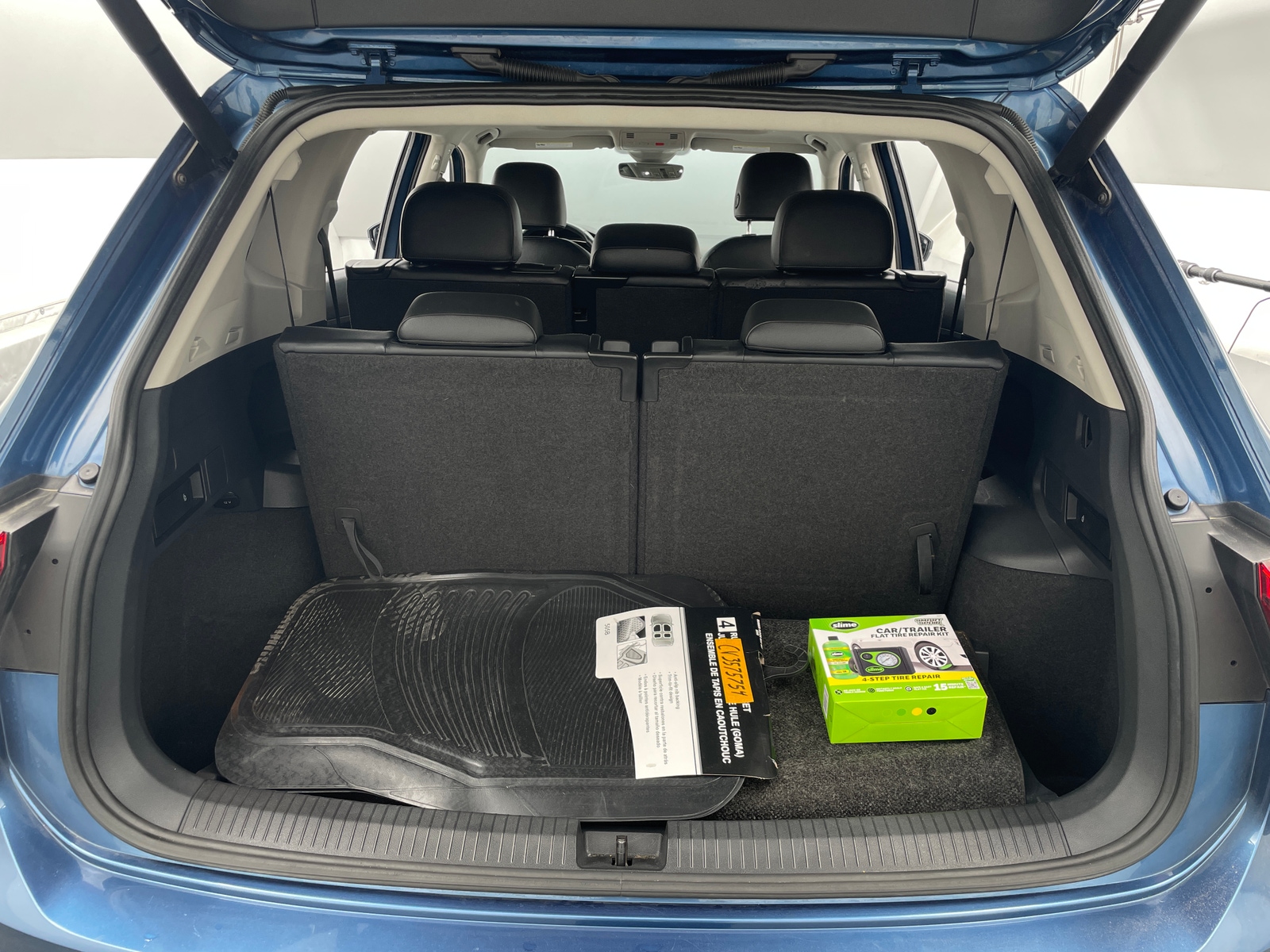 Thumbnail: 2018 Volkswagen Tiguan - 6