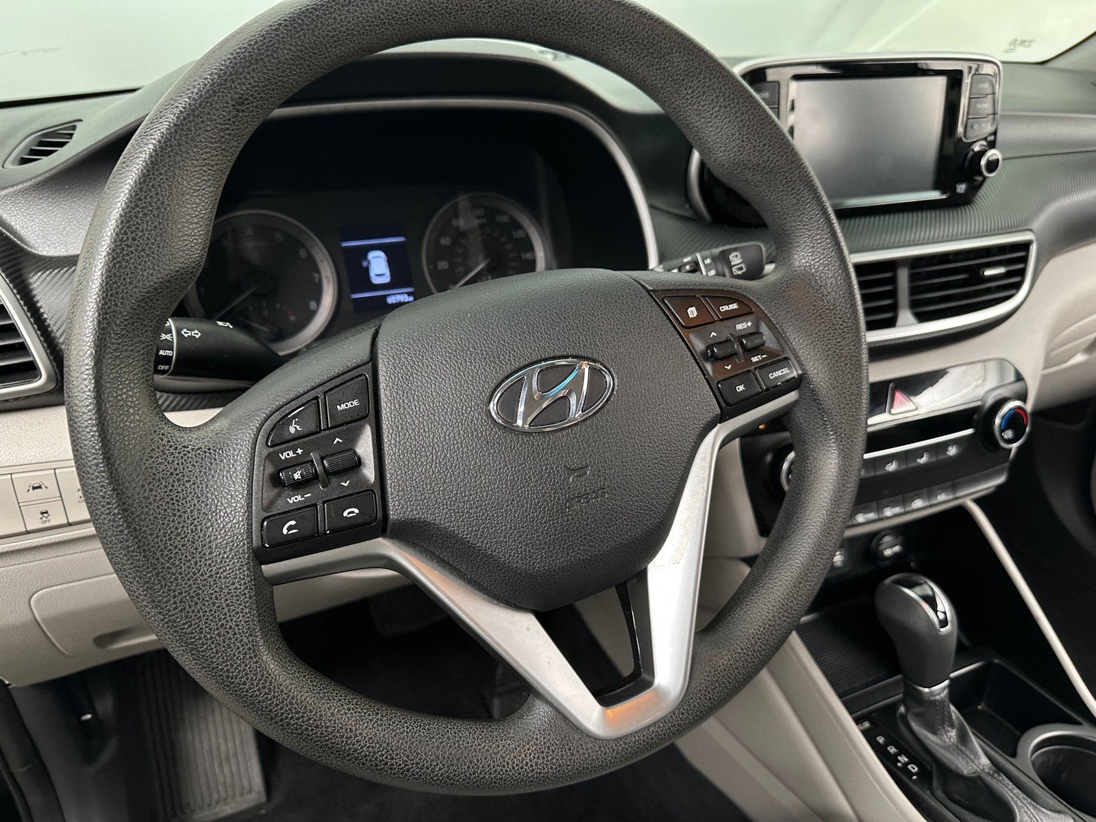 Thumbnail: 2019 Hyundai Tucson - 5