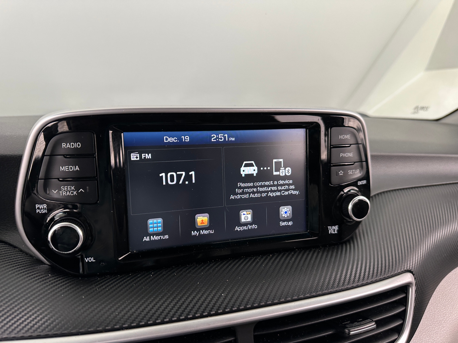 Thumbnail: 2019 Hyundai Tucson - 4