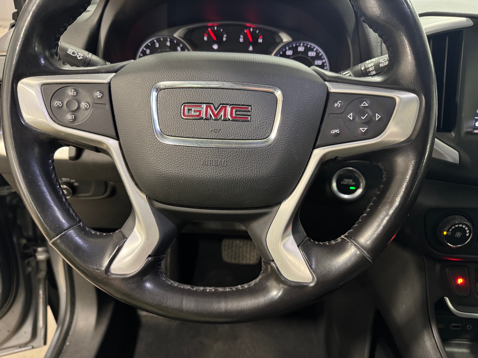Thumbnail: 2020 GMC Terrain - 5