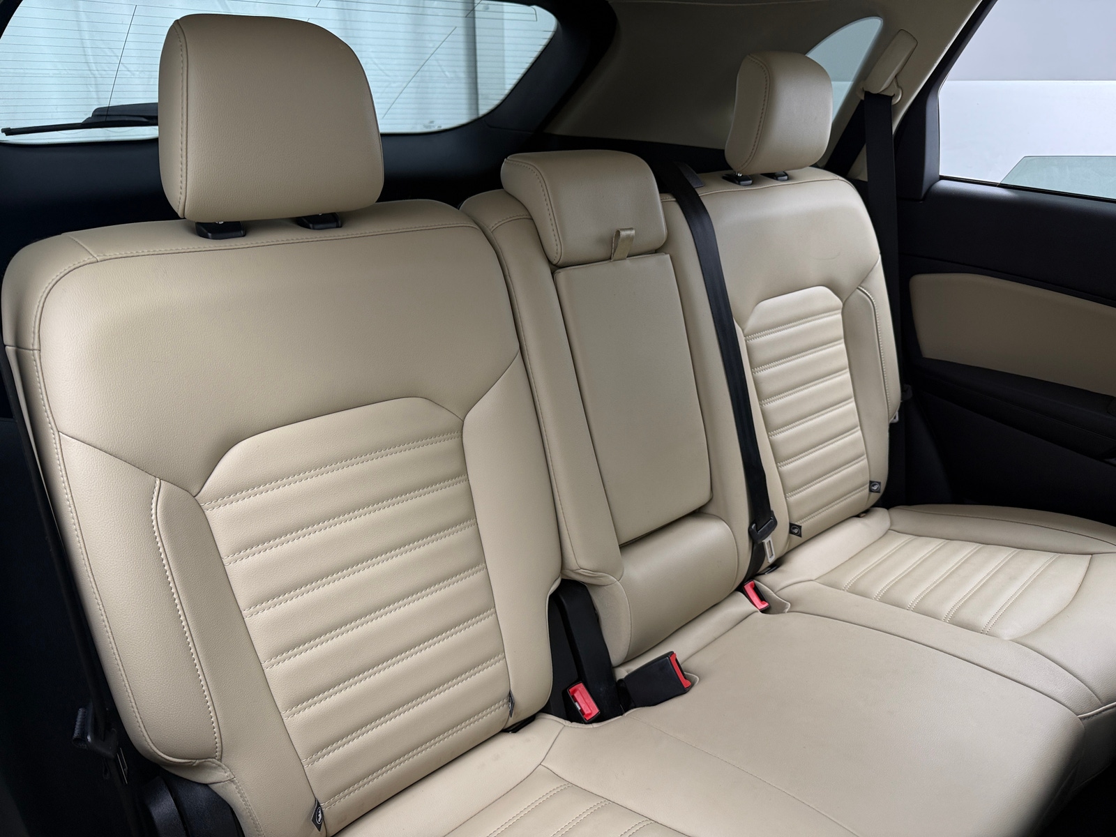 Thumbnail: 2019 Ford Edge - 5