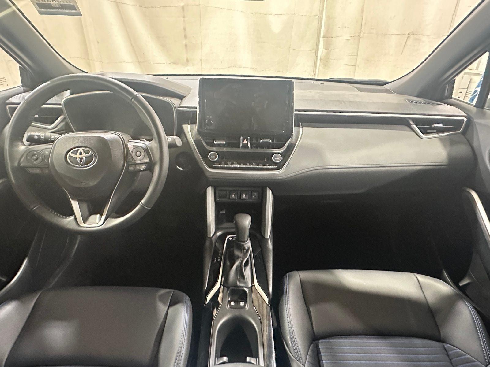 Thumbnail: 2024 Toyota Corolla Cross - 2