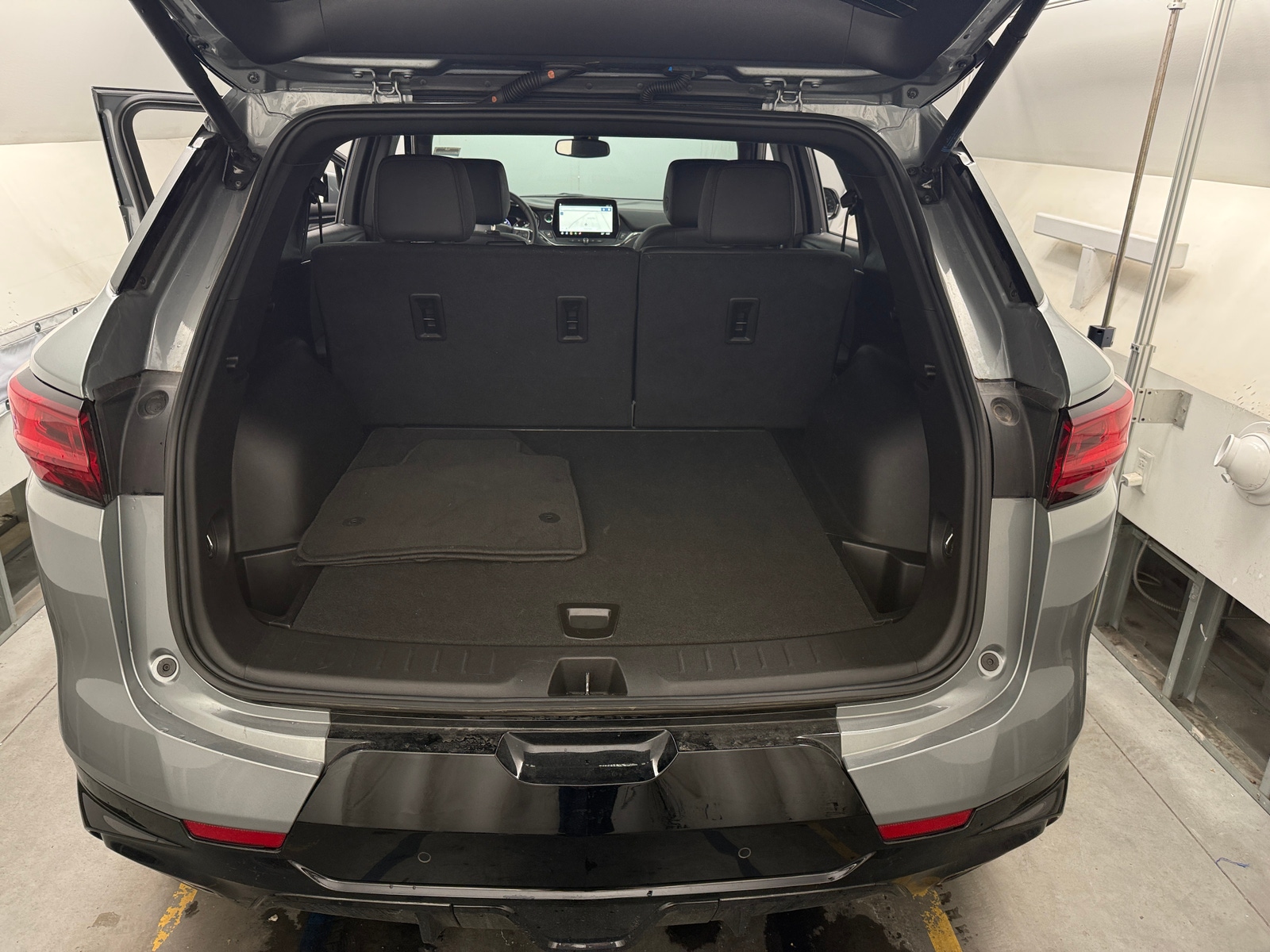 Thumbnail: 2025 Chevrolet Blazer - 6