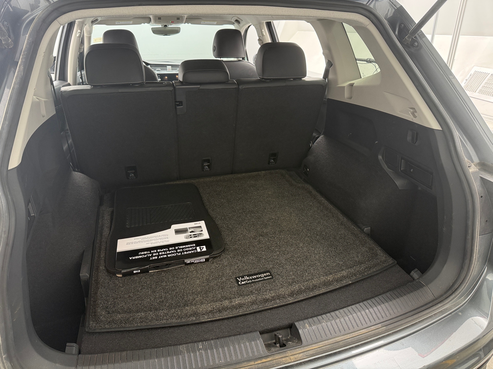 Thumbnail: 2021 Volkswagen Tiguan - 6