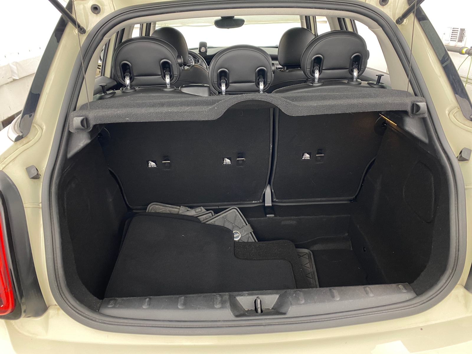 Thumbnail: 2020 MINI Cooper Hardtop - 6