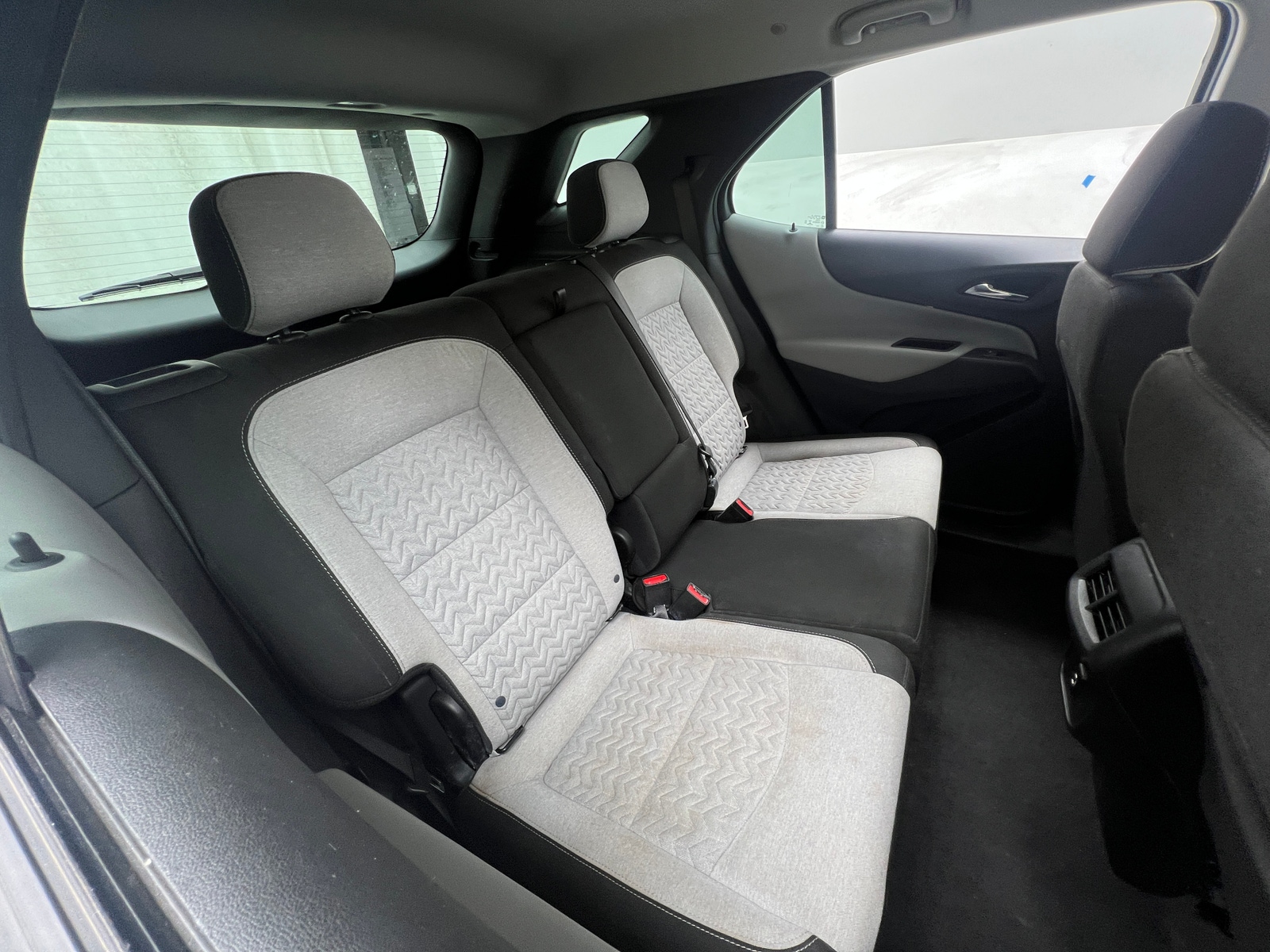 Thumbnail: 2022 Chevrolet Equinox - 6