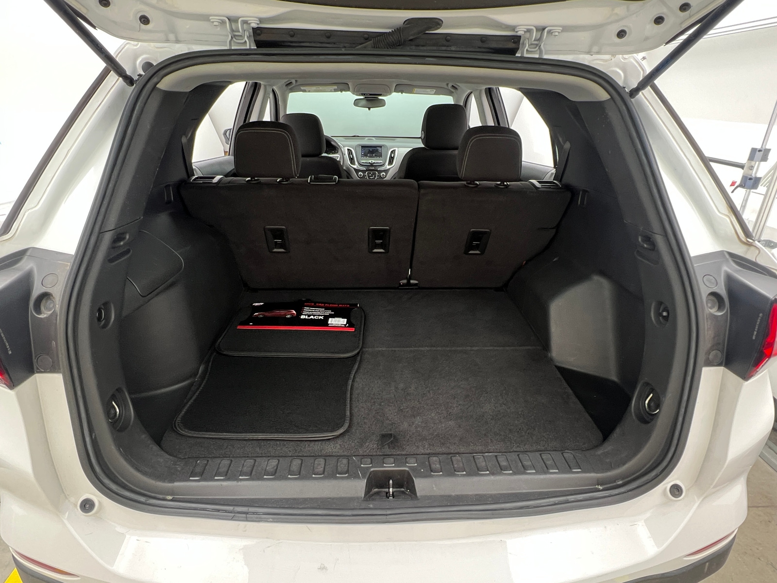 Thumbnail: 2022 Chevrolet Equinox - 7