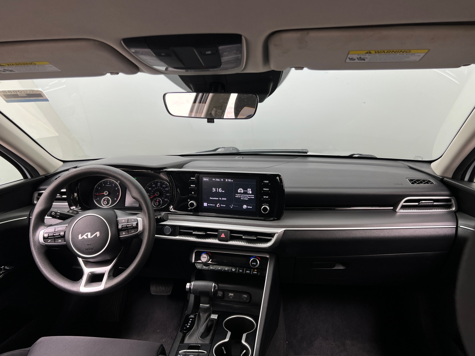 Thumbnail: 2022 Kia K5 - 3