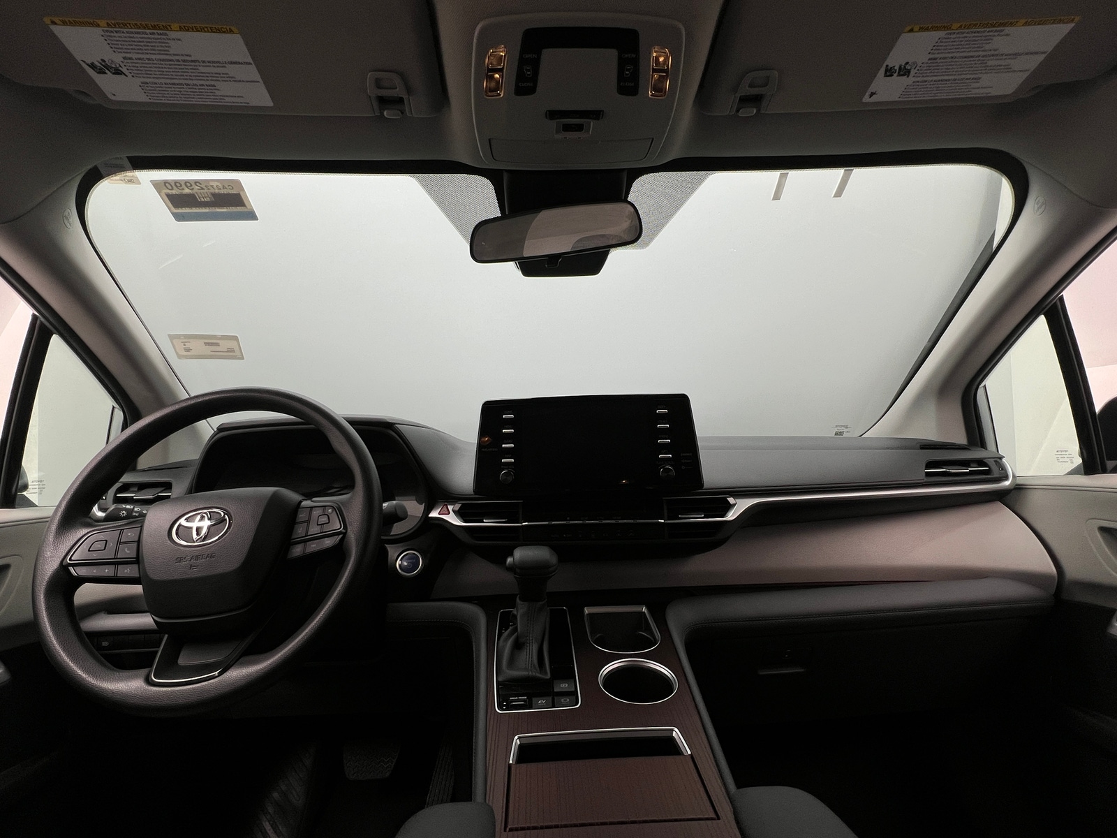 Thumbnail: 2024 Toyota Sienna - 3