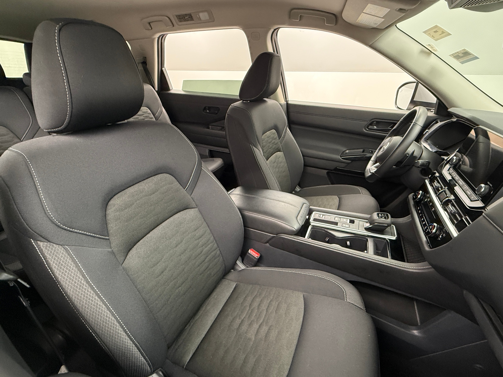 Thumbnail: 2025 Nissan Pathfinder - 2