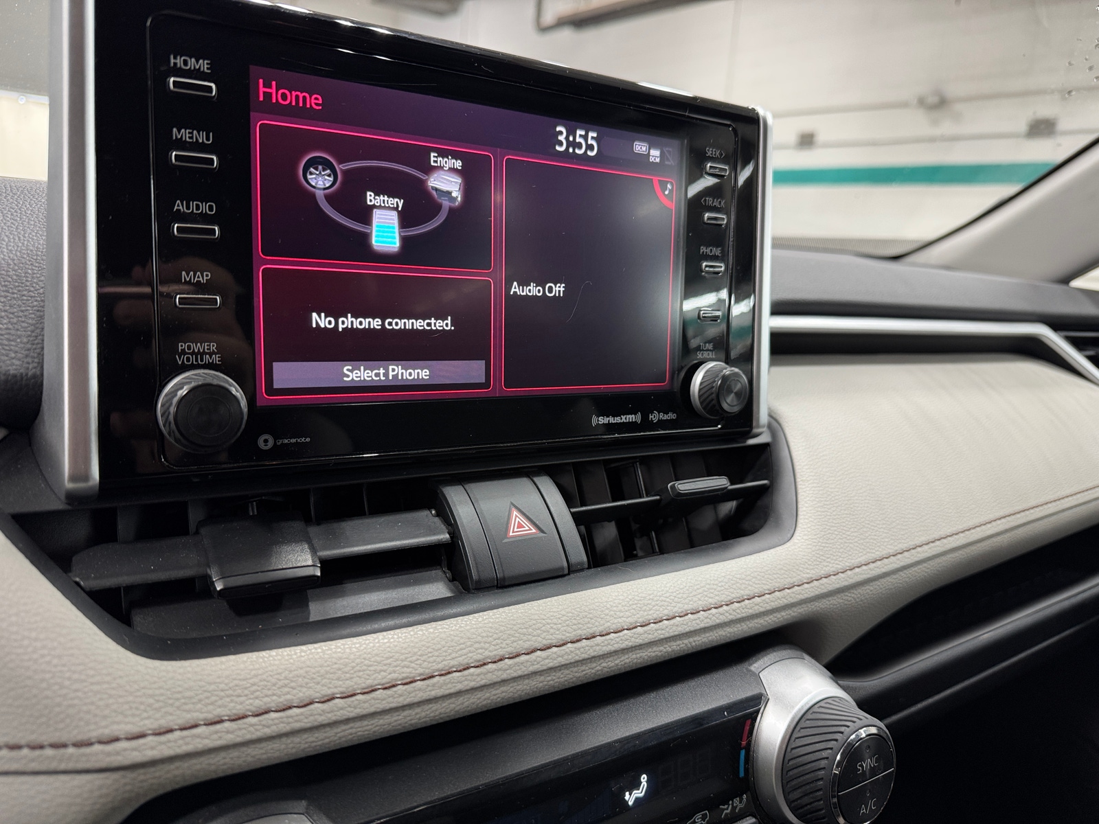 Thumbnail: 2020 Toyota RAV4 - 4