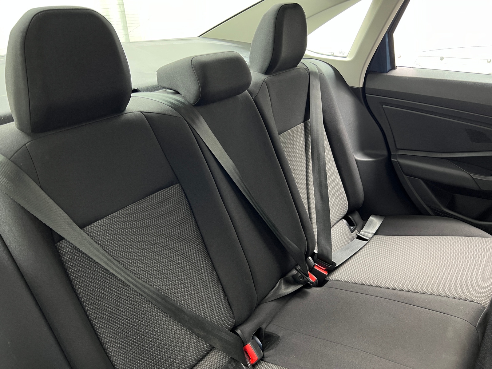 Thumbnail: 2021 Volkswagen Jetta - 6