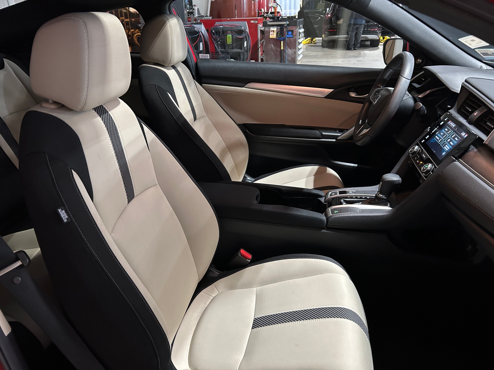 Thumbnail: 2017 Honda Civic - 2