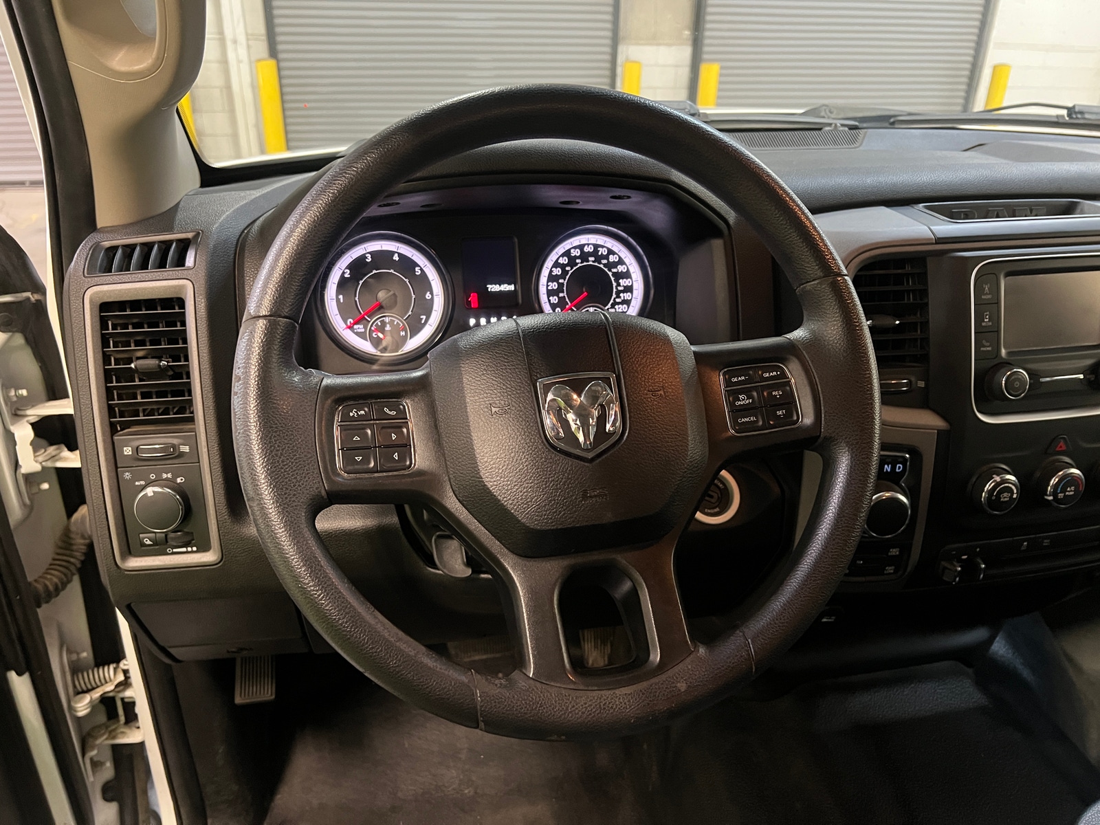 Thumbnail: 2022 RAM 1500 Classic - 5