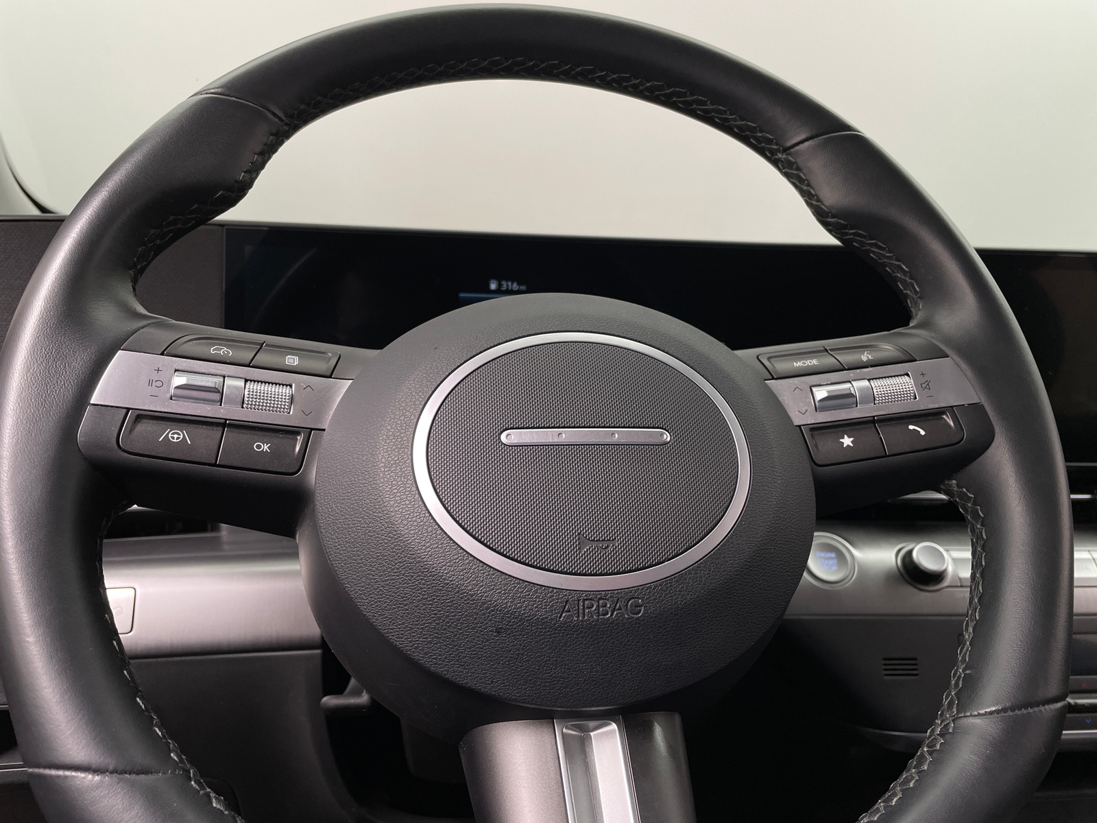 Thumbnail: 2025 Hyundai Kona - 5