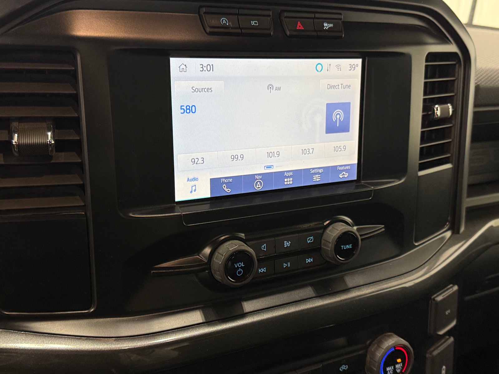 Thumbnail: 2023 Ford Econoline - 4