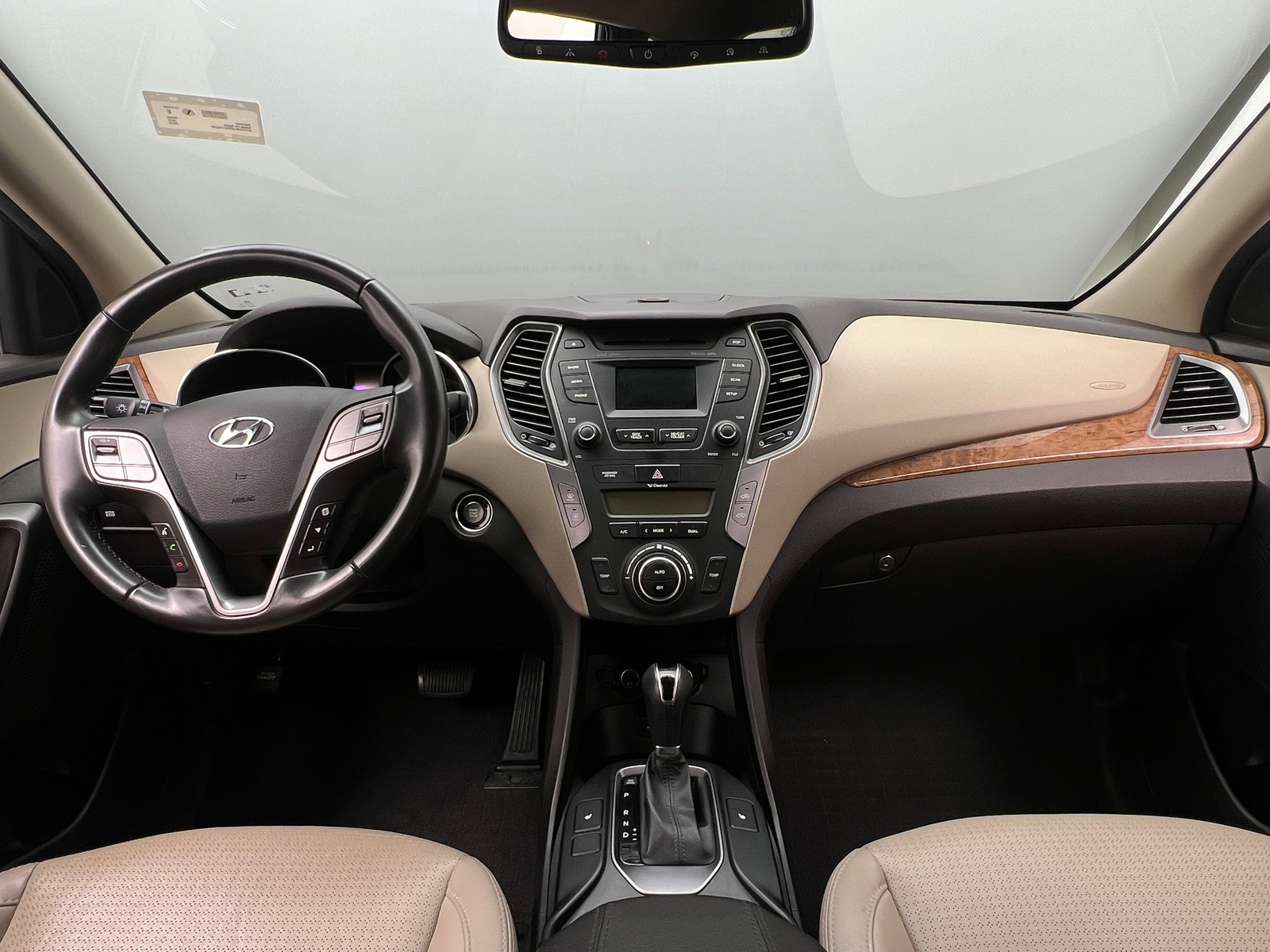 Thumbnail: 2013 Hyundai Santa Fe - 3