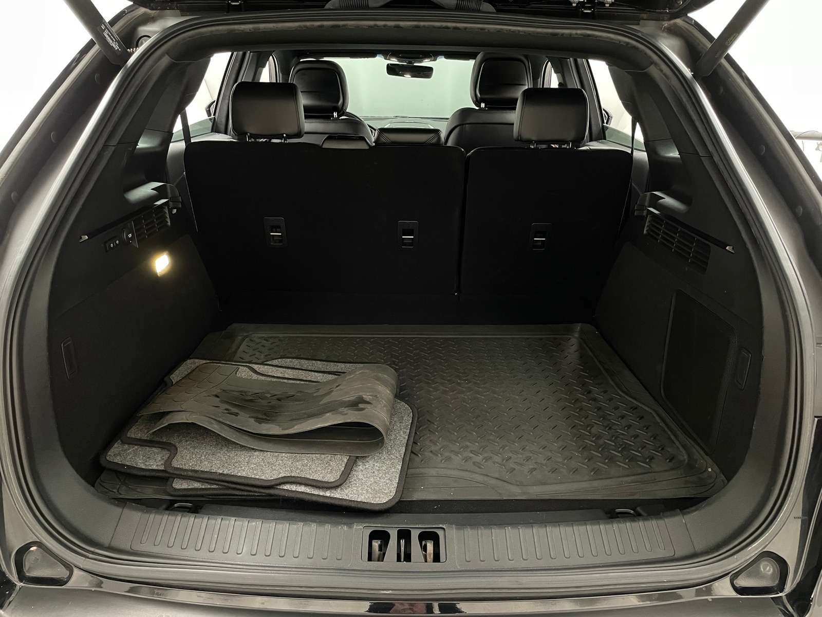 Thumbnail: 2020 Lincoln Nautilus - 6