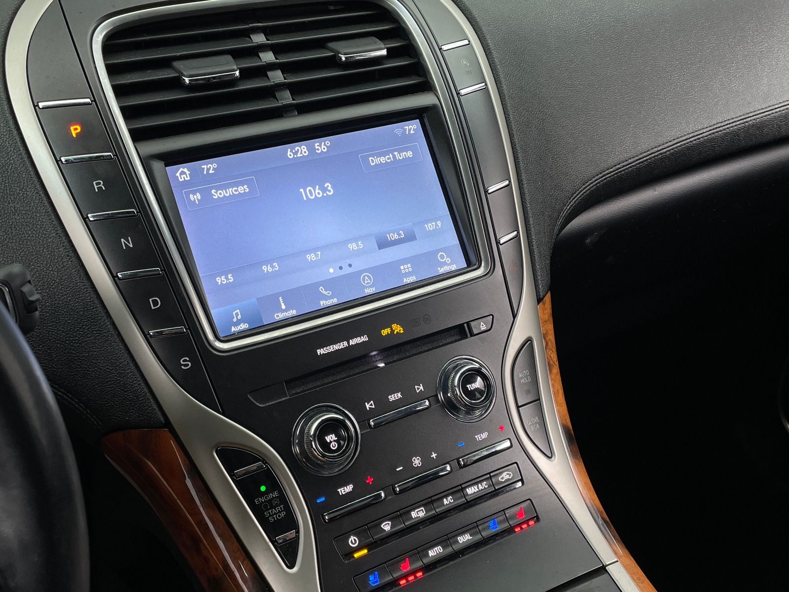 Thumbnail: 2020 Lincoln Nautilus - 3