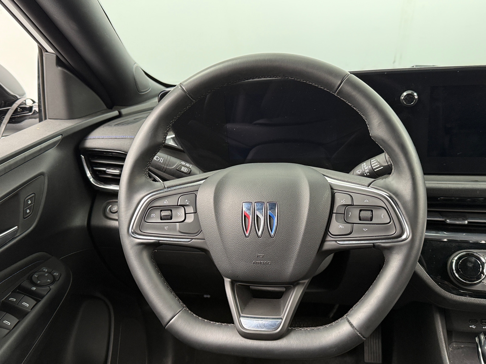 Thumbnail: 2025 Buick Envista - 4