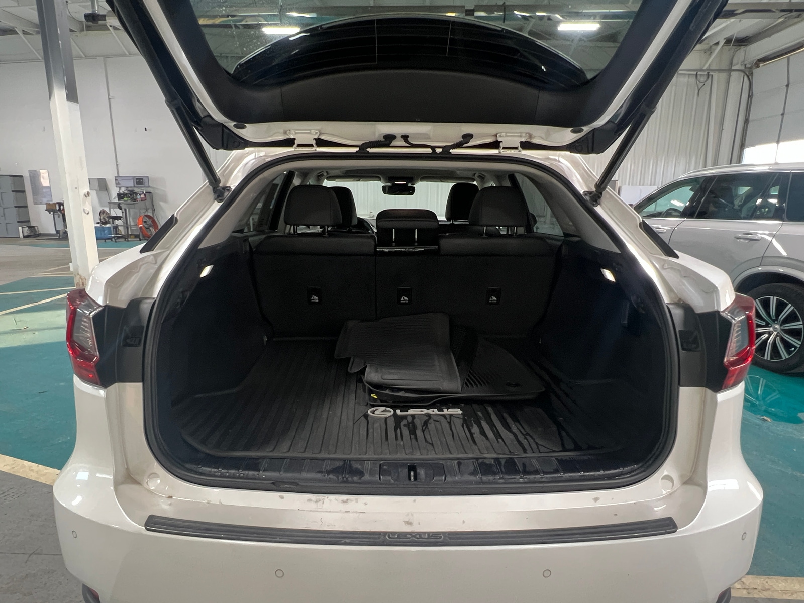 Thumbnail: 2021 Lexus RX - 6