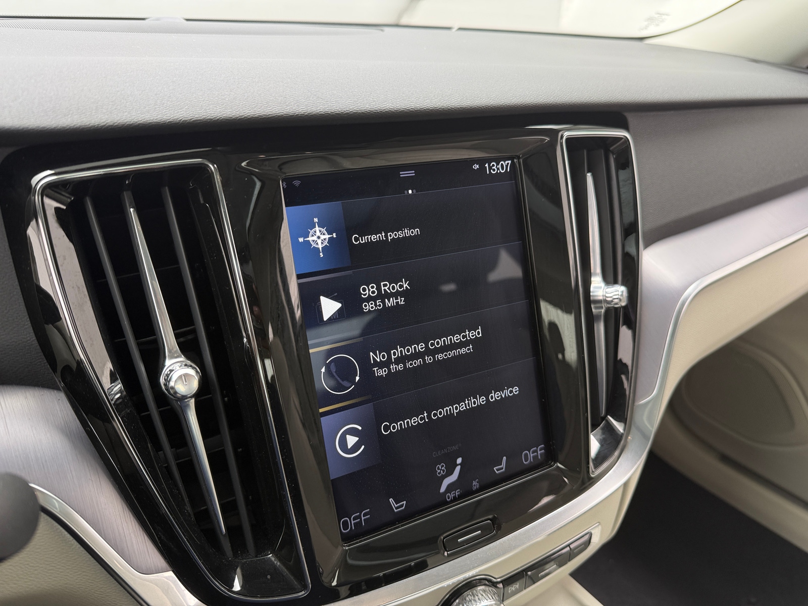 Thumbnail: 2020 Volvo S60 - 3